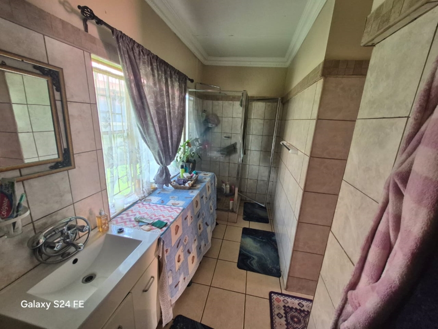 3 Bedroom Property for Sale in Geelhoutpark North West